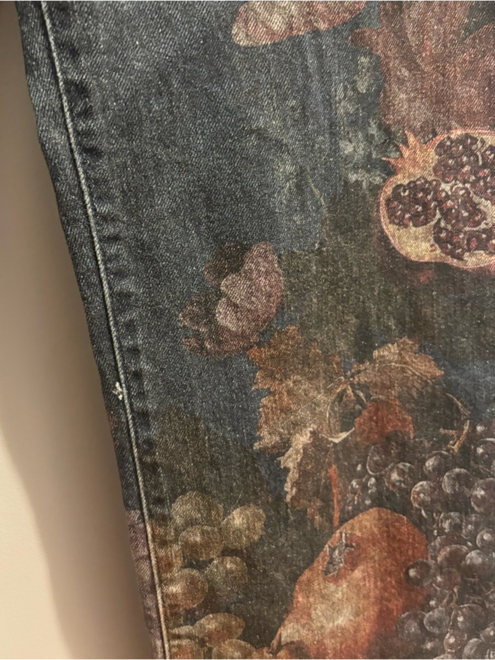 Maeve by Anthropologie Colette Denim Cropped Wide Leg Jeans Size 29 Fruit Print - Picture 7 of 8